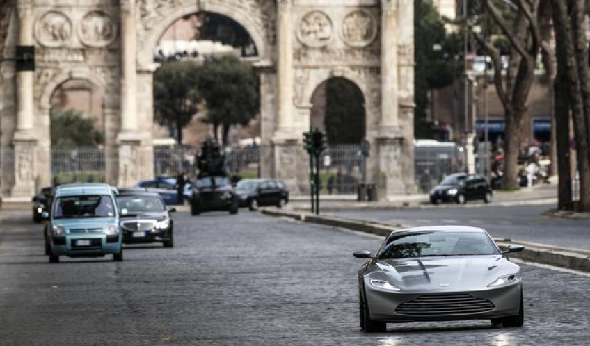spectre roma